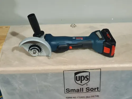 Meuleuse sans fil 125mm BOSCH GWS 18V-10 P ProCORE 18V 4.0Ah Quick-look (BL-2023)