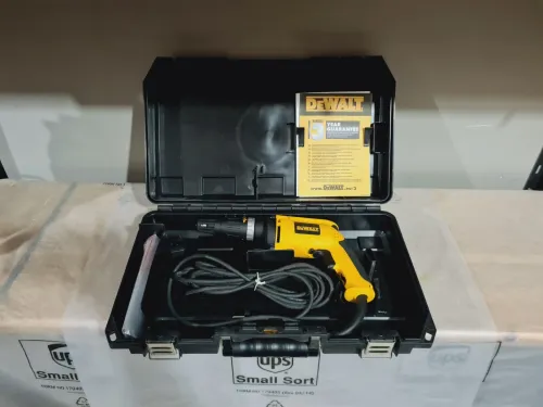 Visseuse Placo électrique débrayage silencieux 540W, 4000tr/min - DEWALT DW274KN (Czech)