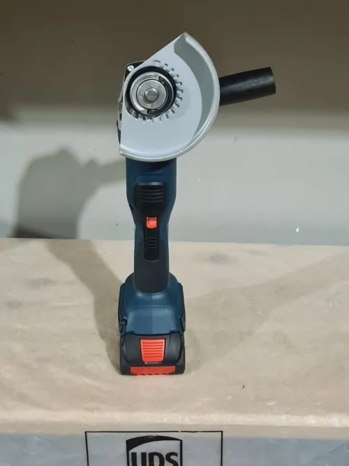 Meuleuse sans fil 125mm BOSCH GWS 18V-10 P ProCORE 18V 4.0Ah Quick-look (BL-2023)