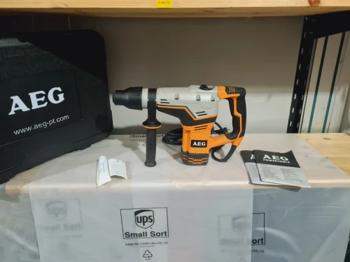Marteau Perforateur SDS-Max 1100W 9J 40mm - AEG KH 5G 