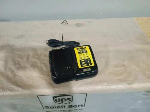 Visseuse Plaquistes avec chargeur Vis XR 18V DEWALT DCF620 + DCF6202 (BL-2019)