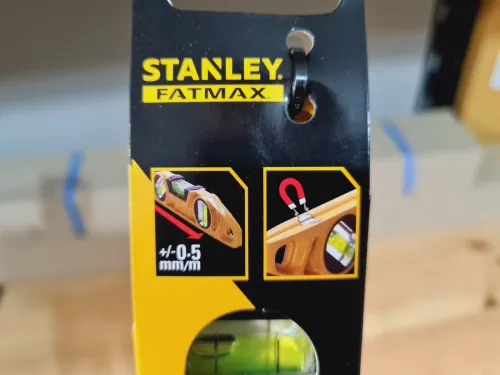 Niveau antichoc original STANLEY MLH 50 / MLH 100 (France)