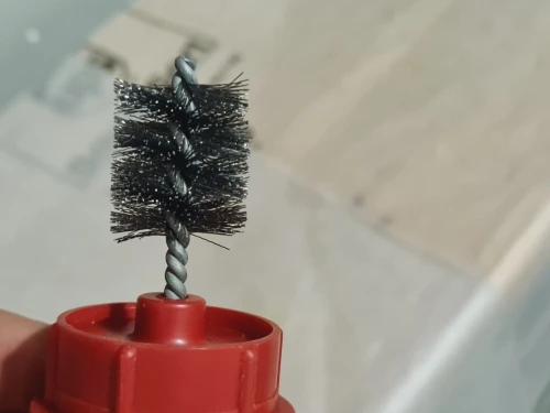 Brosse 1/2" 3/4" pour nettoyer les tubes intérieur / extérieur