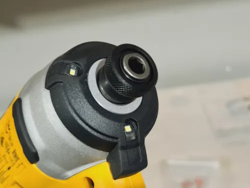 Visseuse à choc 18V - DEWALT DCF807 SOLO (BL-neuf)