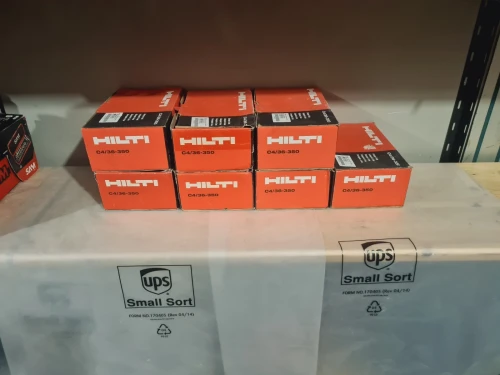 HILTI C 4/36-350 chargeurs rapide multi-voltage pour batteries Li-Ion CPC 14.4/22/36V (Poland)