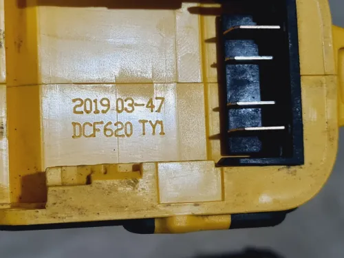 Visseuse Plaquistes avec chargeur Vis XR 18V DEWALT DCF620 + DCF6202 (BL-2019)