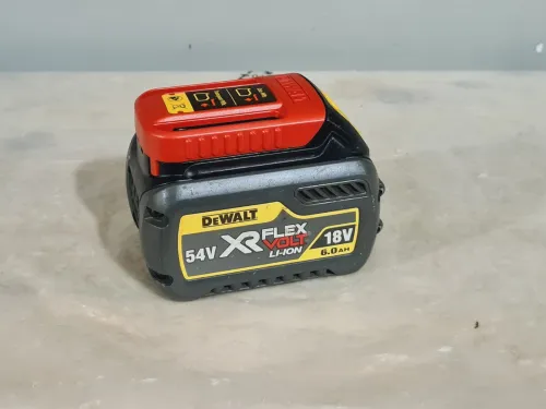 Perforateur sans fil 54V SDS-Max 6.1J 44mm XR FLEXVOLT DEWALT DCH481 (BL-2021)