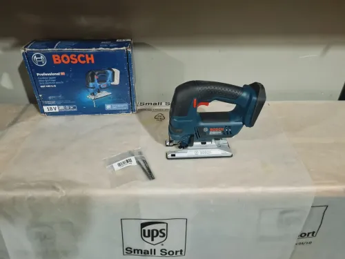 Scie sauteuse sans fil 120mm - BOSCH GST 18V-LI B SOLO (2024-Hungary)