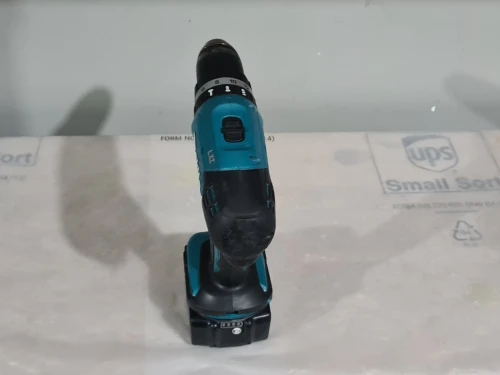 Kit MAKITA 4p 18V perforateur, perceuse, Visseuse à choc, scie circulaire 