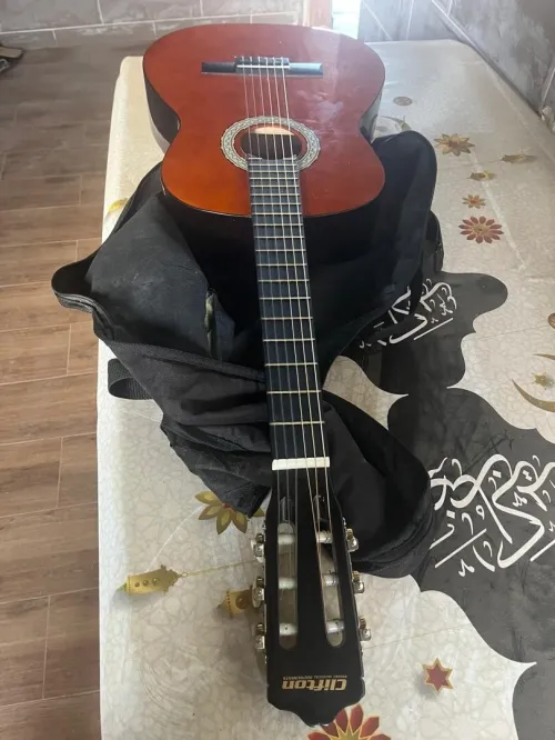 vente guitare électrique et acoustique