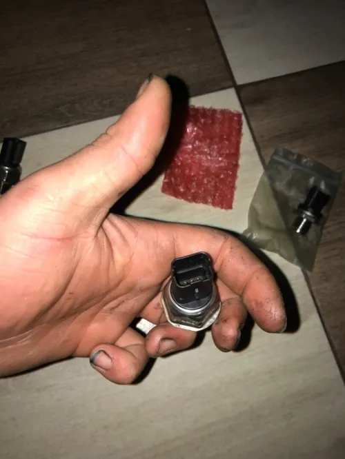 Mano de pression d rampe injection