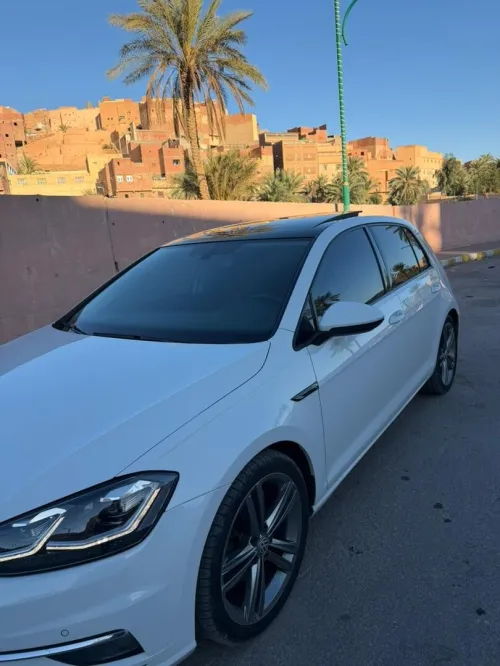 Volkswagen Golf 7 2018 Carat