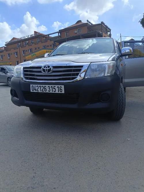 Toyota Hilux 2015 LEGEND DC 4x2