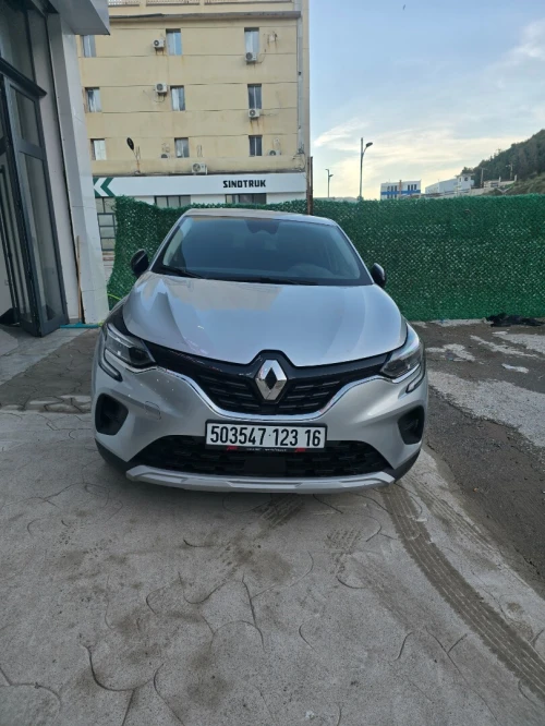 Renault Captur 2023 