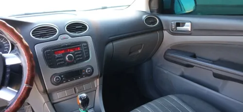Ford Focus 5 portes 2011 Focus 5 portes