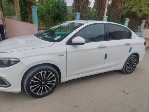 Fiat Lipo 2023 Life