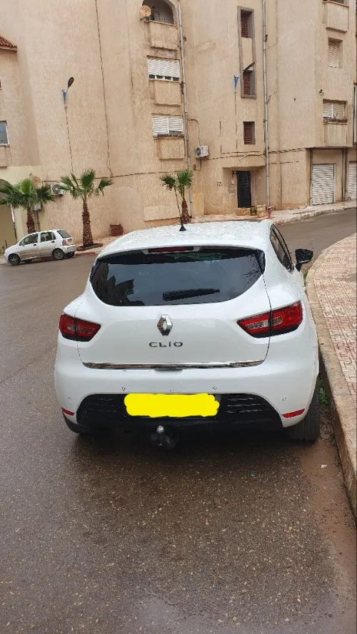 Renault Clio 4 2019 Limited 2