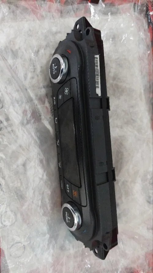 Commande clim Ford Focus 2