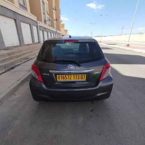 Toyota Yaris 2013 Touch Active