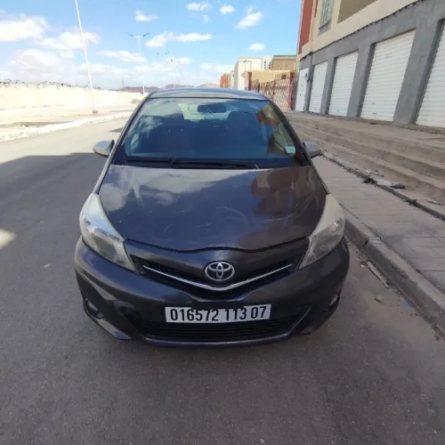 Toyota Yaris 2013 Touch Active
