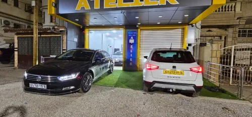 Location de voiture L'AÉROPORT international d'Alger