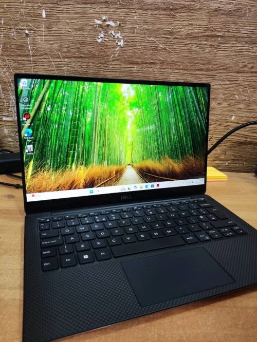 Dell XPS 13 9305 | i7 11 Gen | 16GB RAM | 512GB SSD | 4K | Très bon état