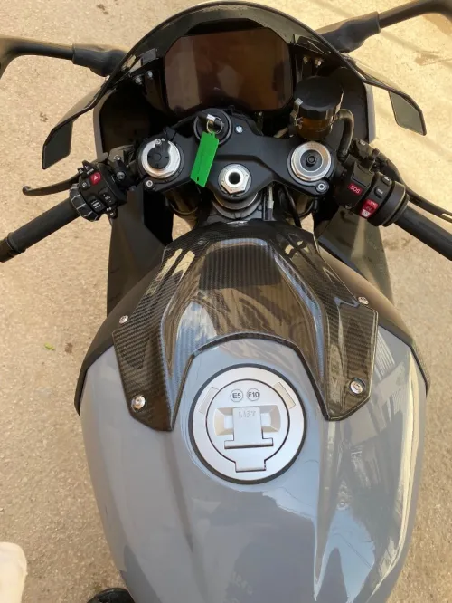 BMW M1000rr 2024