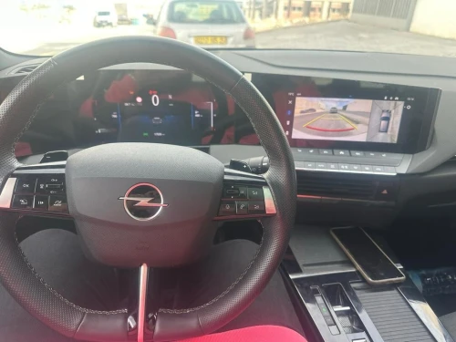 Opel Astra 2024 