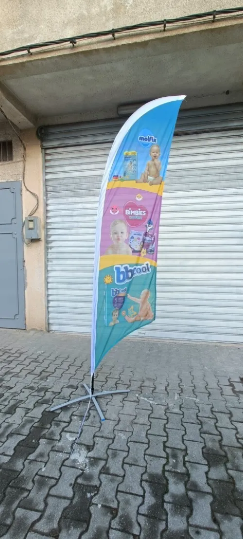 Oriflamme (beach flag) / drapeau publicitaire