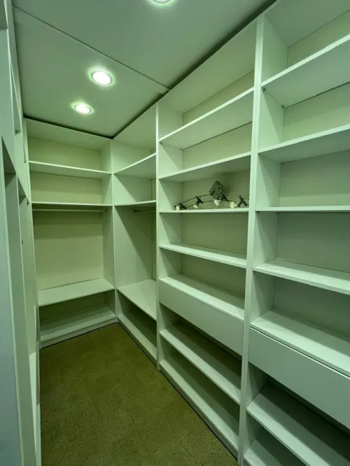 Location Appartement F4 Alger Hydra