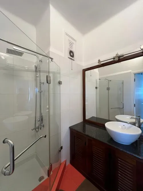 Location Appartement F4 Alger Hydra