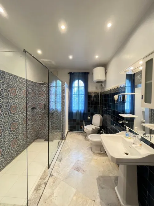 Location Appartement Niveau de villa F5 Alger El biar