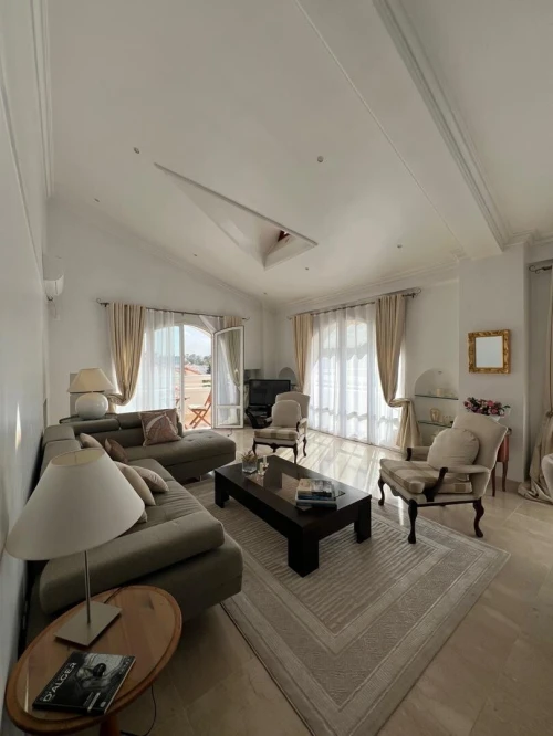 Location Appartement Duplex F4 Alger Hydra