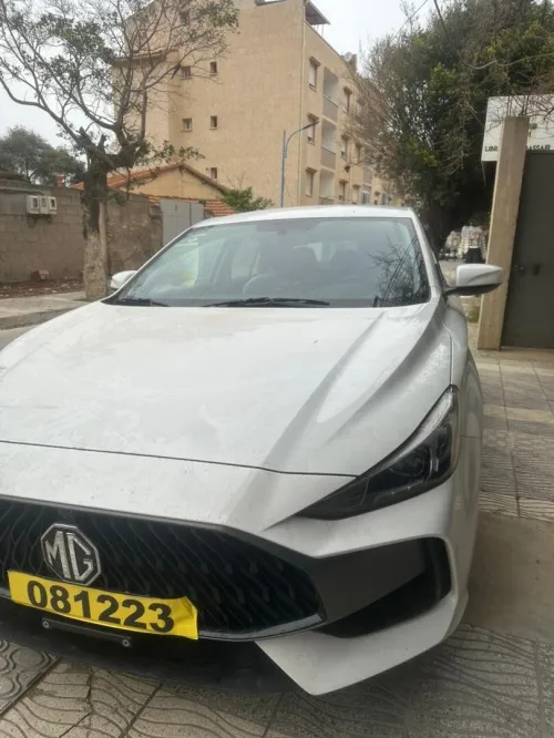 MG MG5 2026 