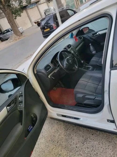 Volkswagen Golf 6 2013 MATCH 2