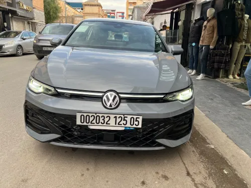 Volkswagen Golf 8 2025 R-Line