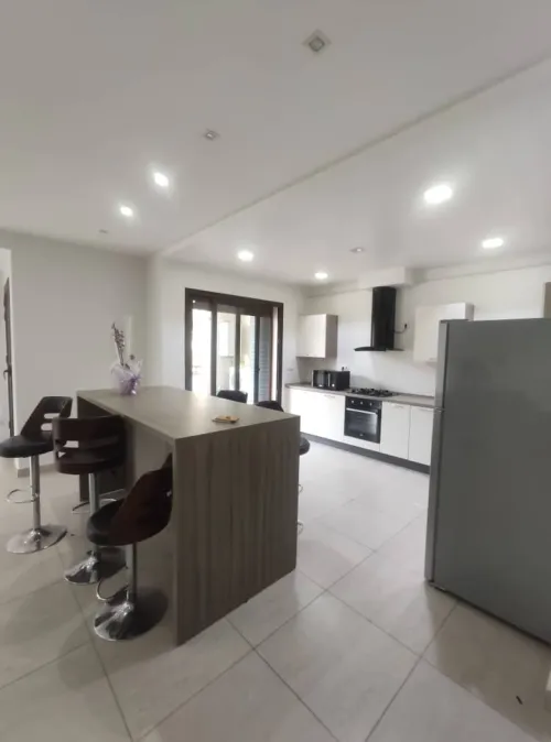 Location Appartement F3 Alger Hydra
