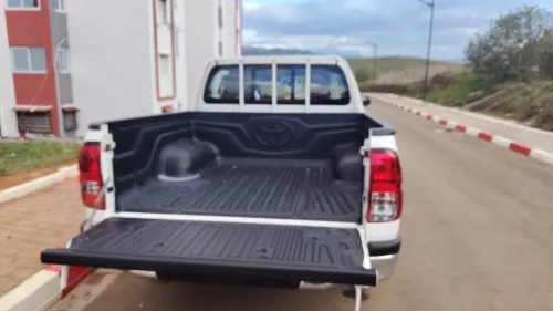 Toyota Hilux 2*4 2025 