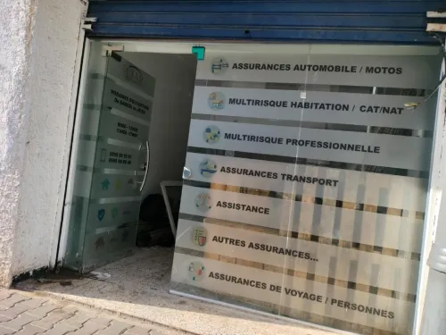 Vitrine et porte en verre 