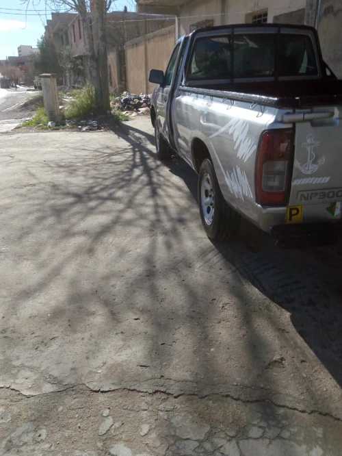 Nissan Hardbody np300 2012 