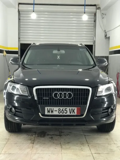 Audi Q5 2011 Off Road