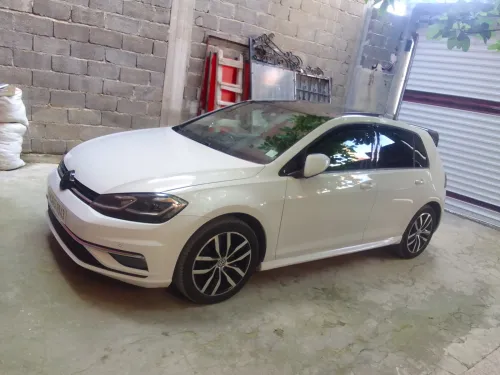 Volkswagen Golf 7 2019 DRIVE