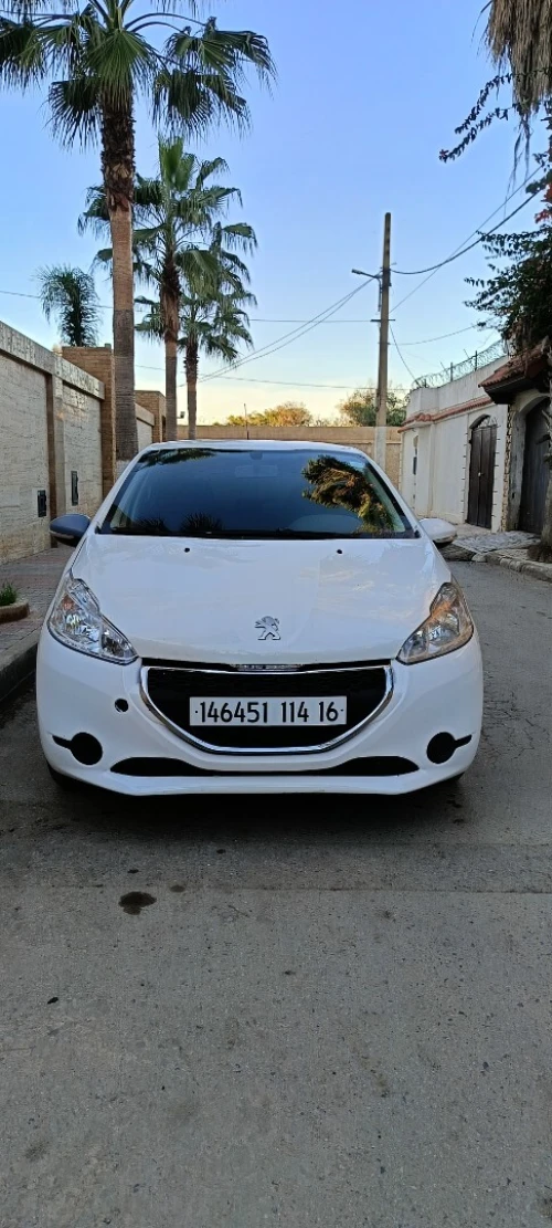 Peugeot 208 2014 