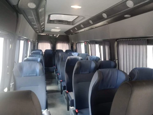 Location voiture entreprise  longue durée  avec chauffeur  sans chauffeur véhicules utilitaires