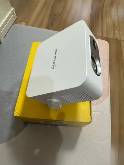 Datashow Magcubic HY300 max