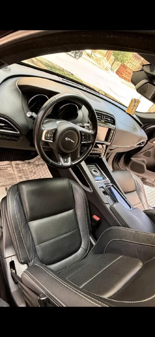 Jaguar F pace 2017 R sport