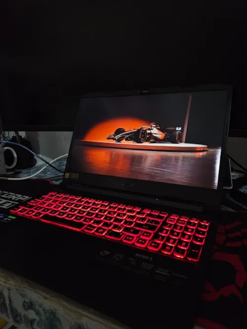 Acer nitro 5, 15.6' , i5 , 11éme gen , gtx 1650 , 16gb , 512gb ssd