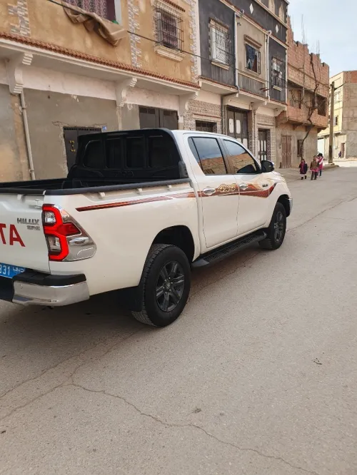 Toyota Hilux 2023 Rifo