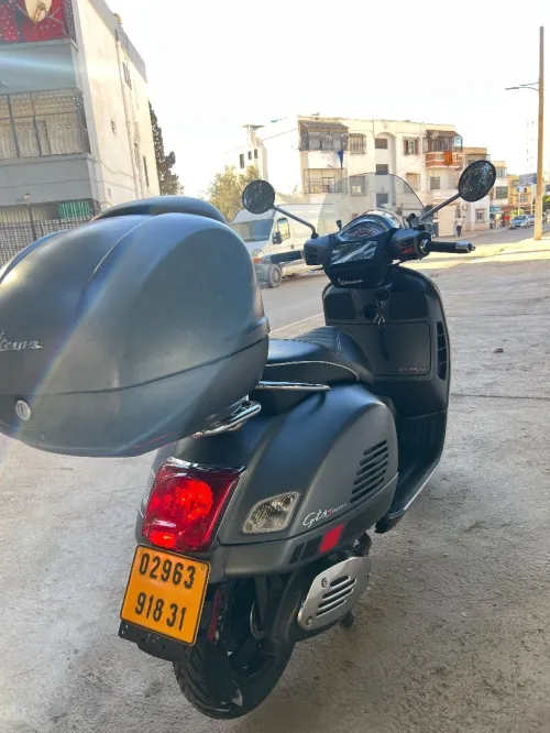 Piaggio Vespa gts 300 2018