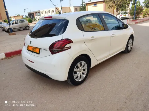 Peugeot 208 2017 Access Facelift